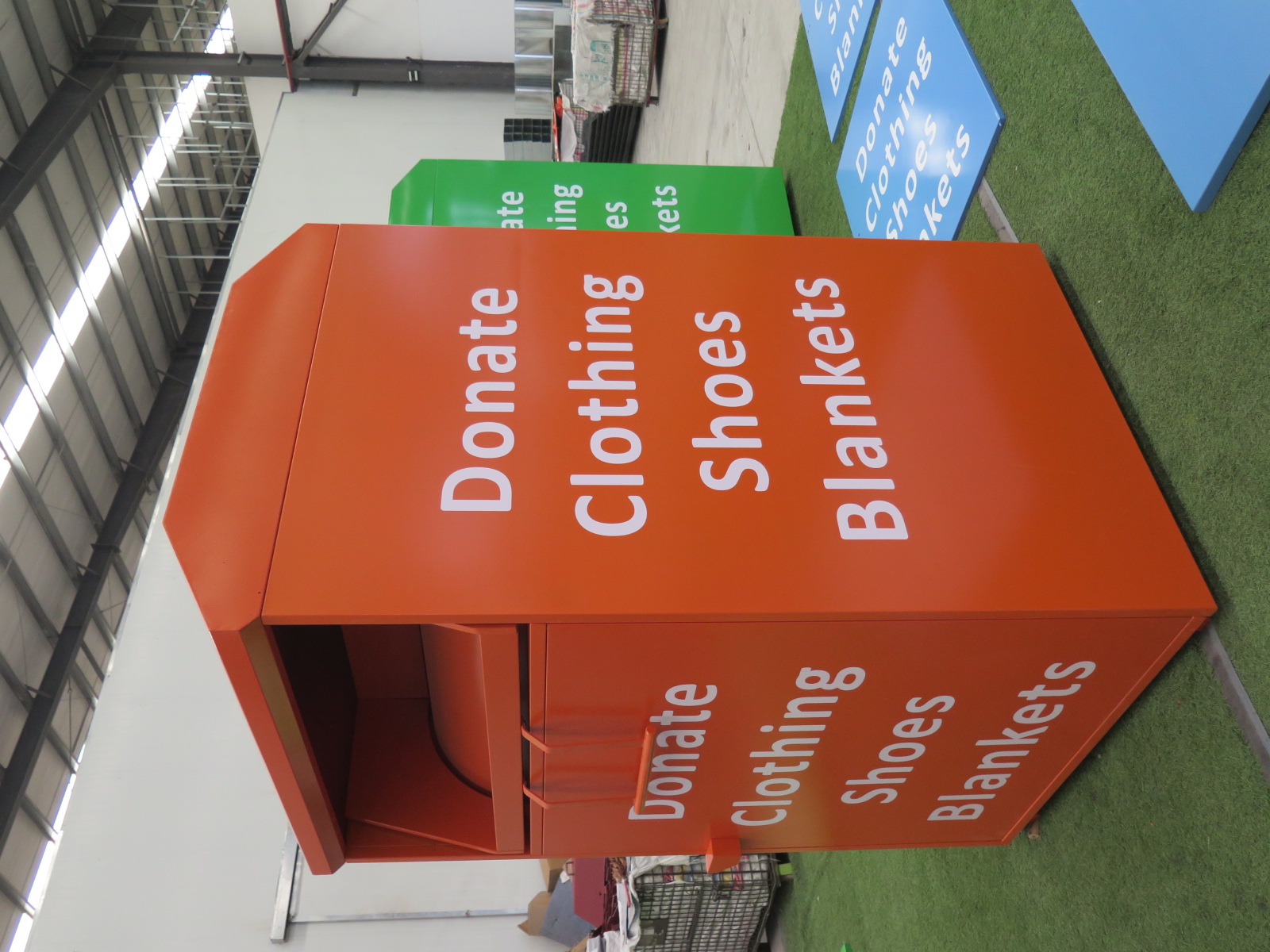 HBS220207 clothing donation bin (13)