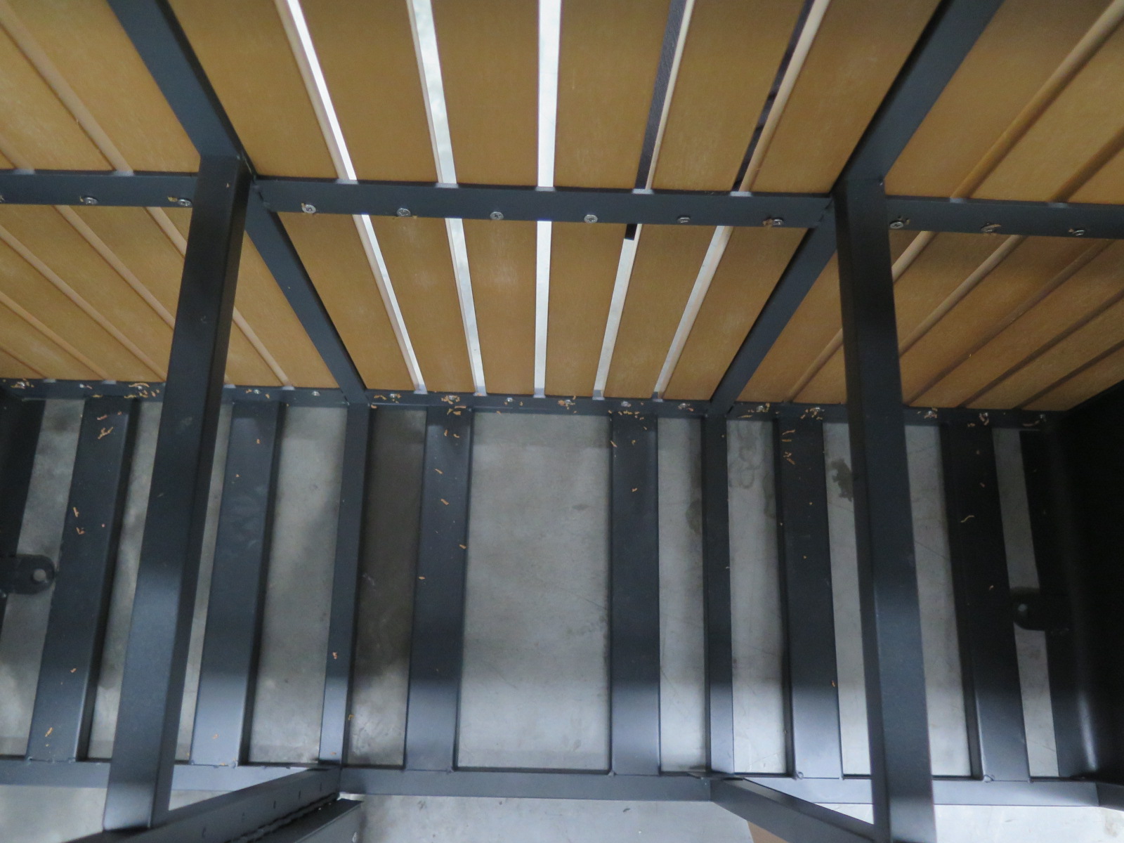 HBW176 outdoor trash can (14)