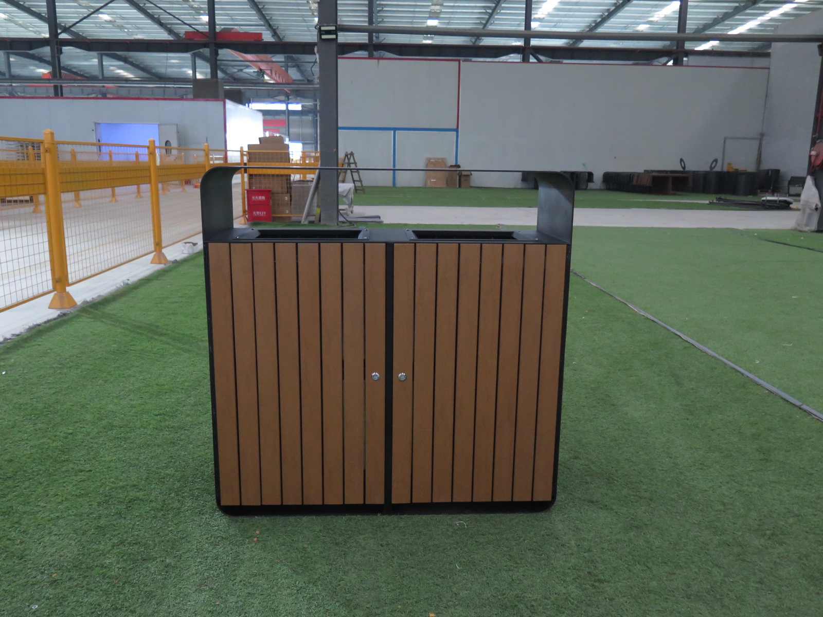 HBW197 outdoor trash can  (13)