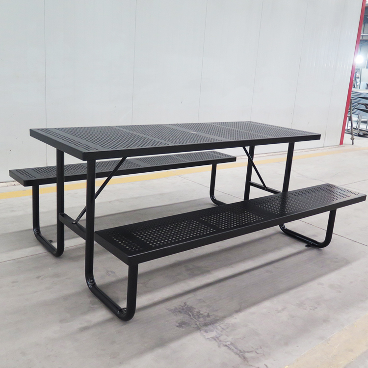 outdoor  picnic table 