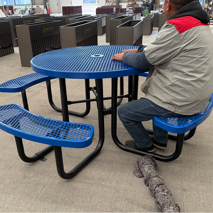 HPIC61 picnic table (26)