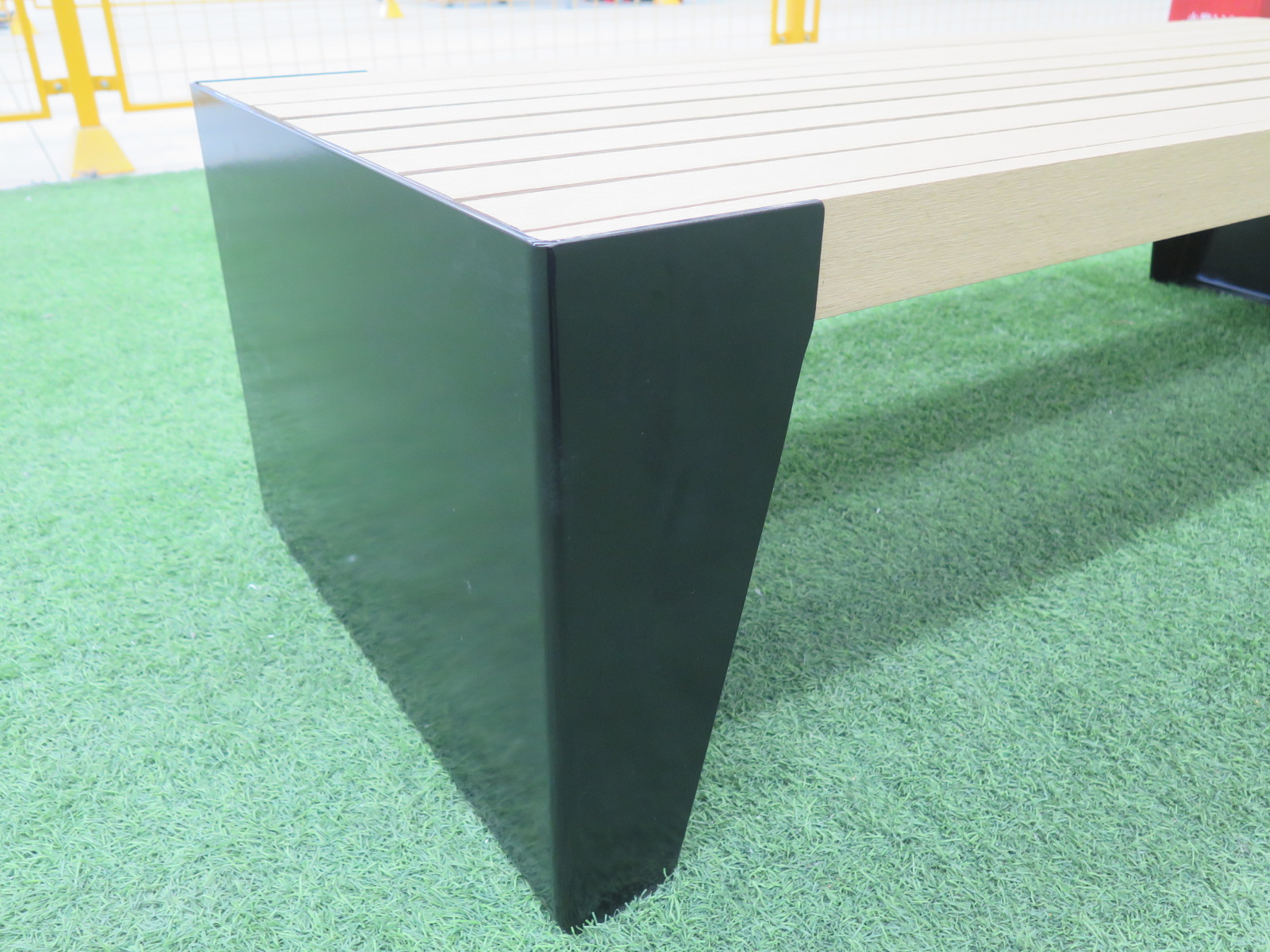 HZGM22011 outdoor bench (11)