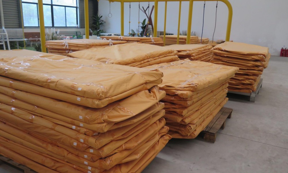 Outdoor furniture packaging (3)