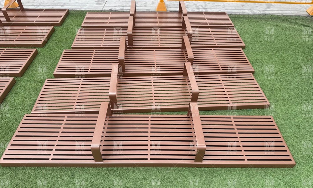 Outdoor furniture workshop (87)