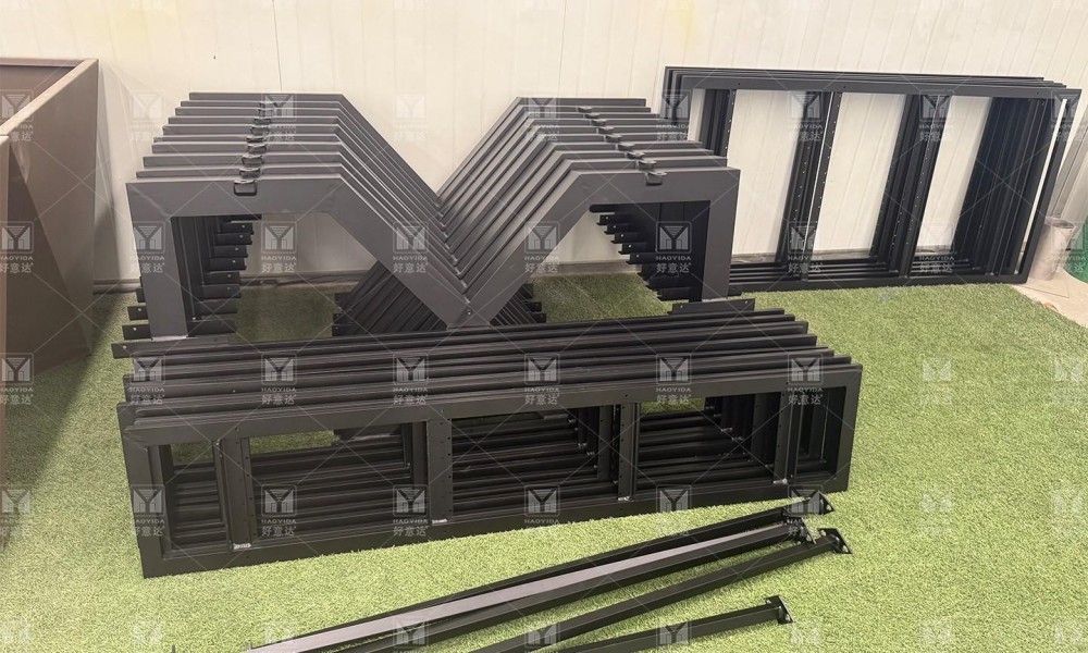 Outdoor furniture workshop (92)